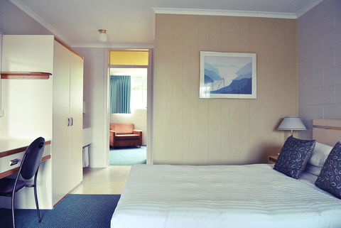 Comfort Inn Devonport - Accommodation ACT 38