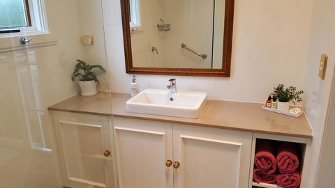 Arendon Cottage - Accommodation ACT 8