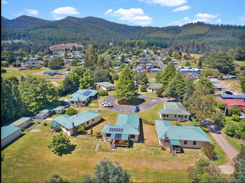 Giants Table And Cottages - Accommodation ACT 27