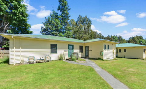 Giants Table And Cottages - Accommodation ACT 10