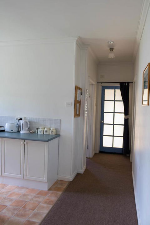 Giants Table And Cottages - Accommodation ACT 19