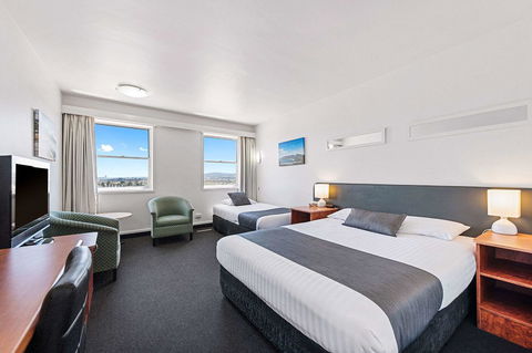 Coach House Launceston - Accommodation ACT 4