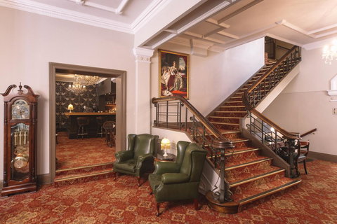 Hadley\'s Orient Hotel - Accommodation ACT 33