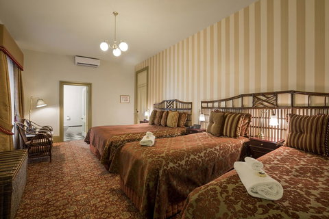 Hadley\'s Orient Hotel - Accommodation ACT 20