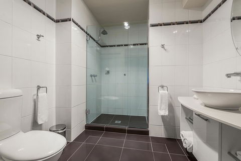Peppers Seaport Hotel - Accommodation ACT 12