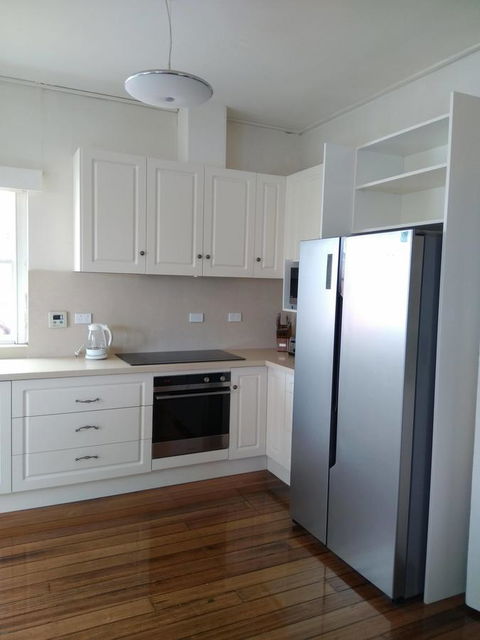 Riverbank Villa - Accommodation ACT 16