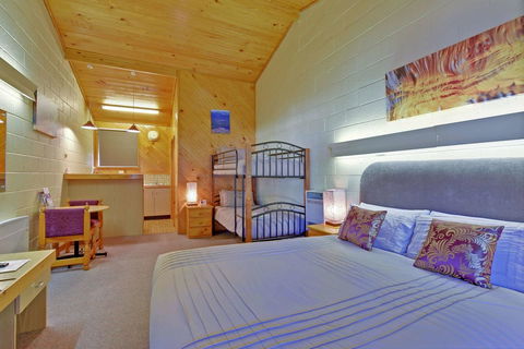 Gold Rush Inn - Accommodation ACT 17