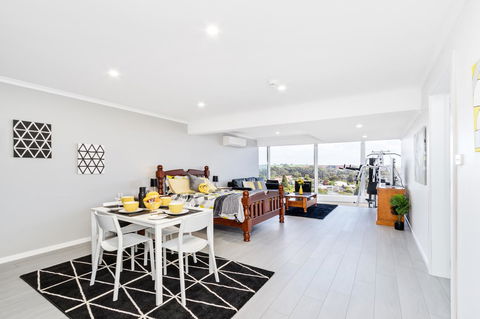Views Forever - Devonport - Accommodation ACT 4