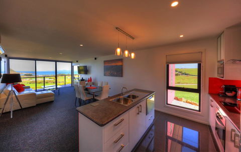 Horizon Deluxe Apartments - Accommodation ACT 8