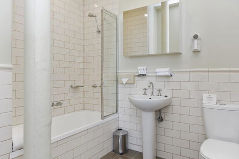 Launceston Central Apartment Hotel Official - Accommodation ACT 17