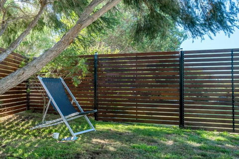 Freycinet Panorama - Accommodation ACT 15