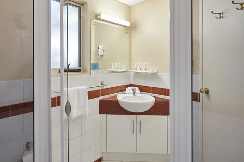 Elphin Serviced Apartments - Accommodation ACT 6