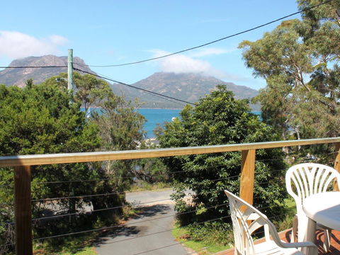 Freycinet Sanctuary 5 - Accommodation ACT 2