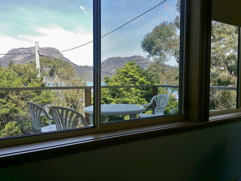 Freycinet Sanctuary 5 - Accommodation ACT 9