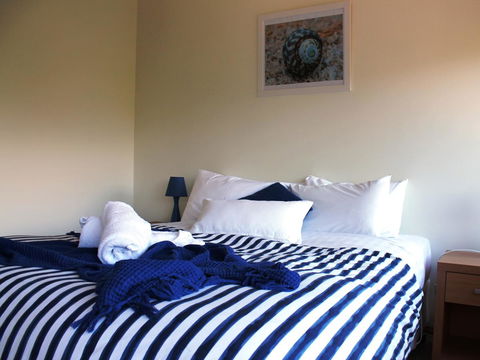 Freycinet Sanctuary 5 - Accommodation ACT 6