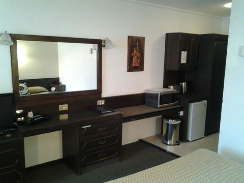 West Coaster Motel - Accommodation ACT 9