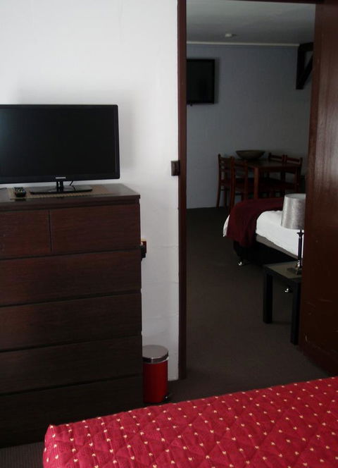 West Coaster Motel - Accommodation ACT 21