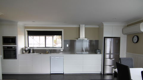 SEA EAGLE COTTAGE Amazing Views Of Bay Of Fires - Accommodation ACT 7