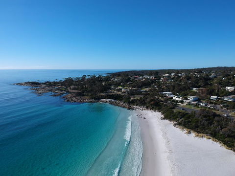 SEA EAGLE COTTAGE Amazing Views Of Bay Of Fires - Accommodation ACT 13