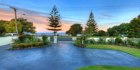 Birchwood On The River - Devonport, Tasmania - Self-Contained And Self-Catering Accommodation - Accommodation ACT 10
