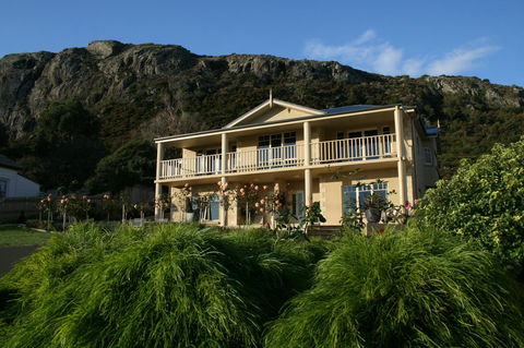 On The Terrace - Accommodation ACT 0