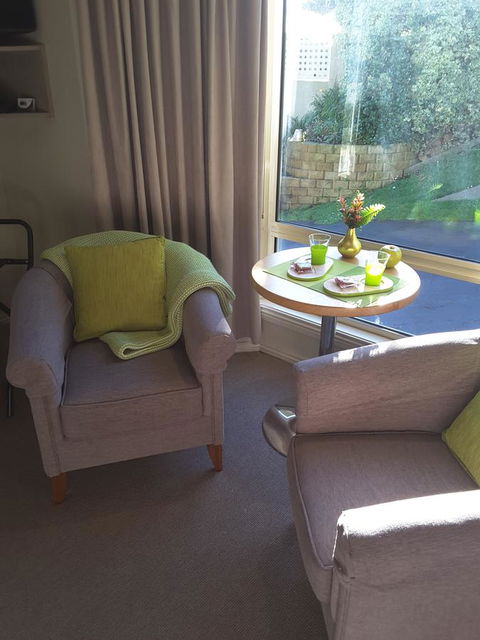 On The Terrace - Accommodation ACT 27