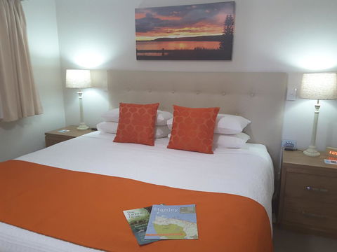 On The Terrace - Accommodation ACT 38