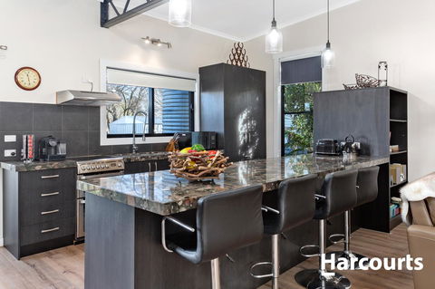 The WeareHouse In Deloraine - Accommodation ACT 17