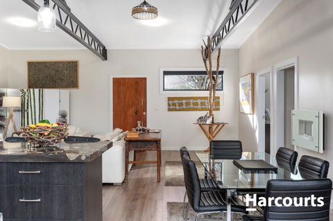 The WeareHouse In Deloraine - Accommodation ACT 8