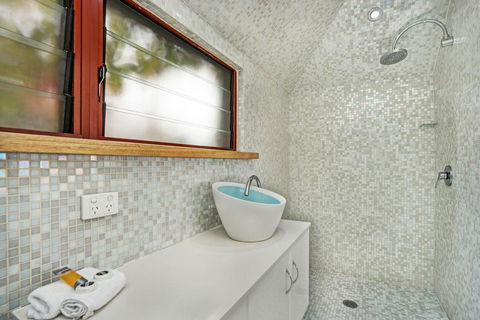 Newcastle Executive Homes - Oceanview Terrace - Accommodation ACT 1