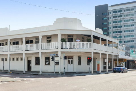 Newmarket Hotel - Accommodation ACT 2