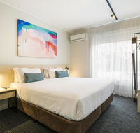 Nightcap at Playford Tavern - Accommodation ACT