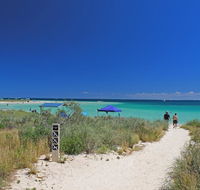 Ningaloo Coral Bay Backpackers - Accommodation ACT