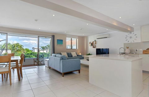 Noosa Dream - 2bed Sunset Apt, Pool & Spa - Accommodation ACT 3