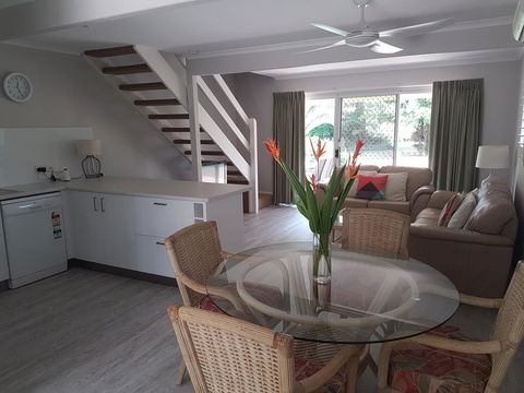 Noosa Gardens Riverside Resort - Accommodation ACT 2