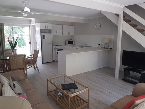 Noosa Gardens Riverside Resort - Accommodation ACT 1