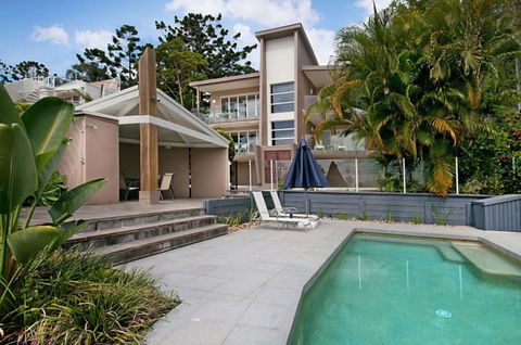 Noosa Penthouse Close To Hastings Street - Unit 2 Vue, 28 Edgar Bennett Ave - Accommodation ACT 3