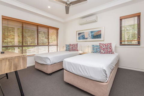 Noosa Springs Golf & Spa Resort - Accommodation ACT 3