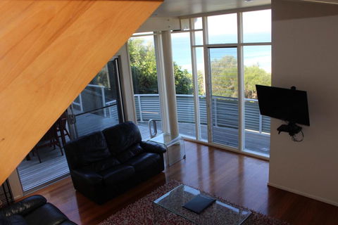 NORTHPOINT 1 - Accommodation ACT 3