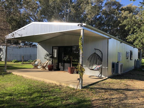 Oak Lane Guest House & Farm Stay - Accommodation ACT 3