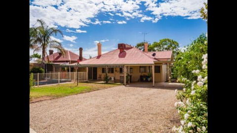 Oakwood Cottage - Accommodation ACT 1