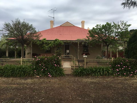 Oakwood Cottage - Accommodation ACT 0