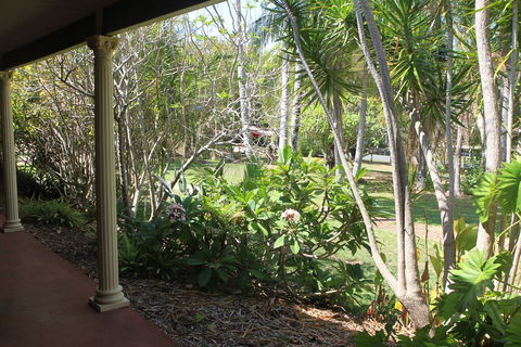 Oasis On Coochiemudlo - Accommodation ACT 1