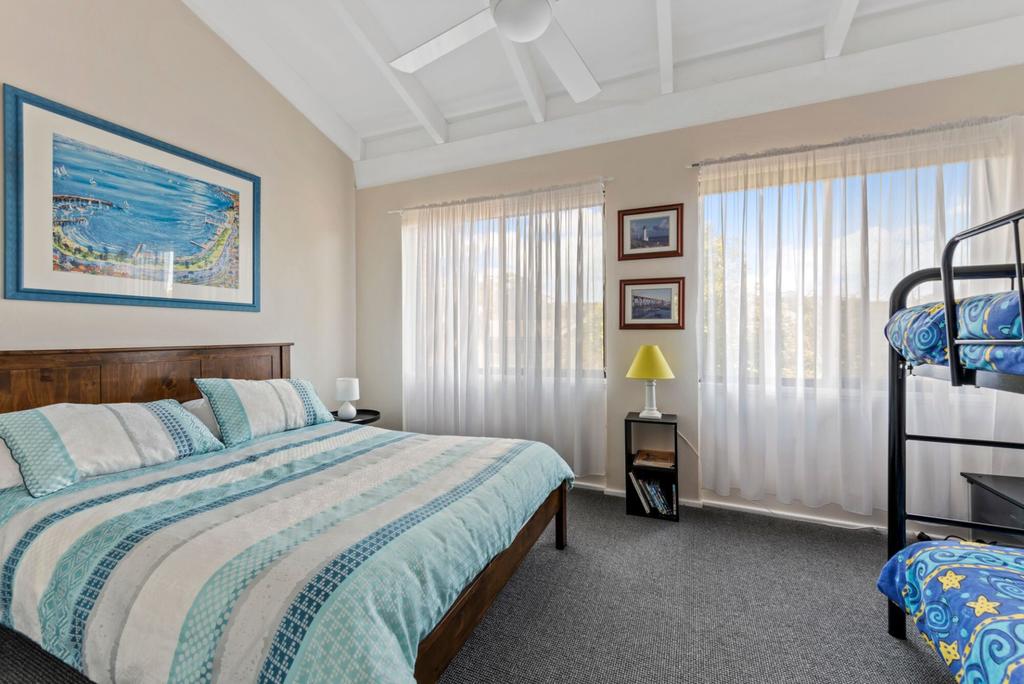 Mollymook NSW Accommodation ACT