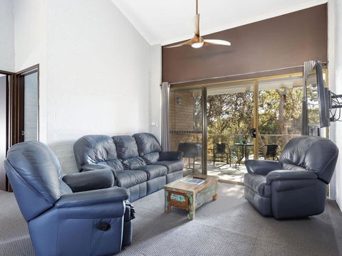 Oceanside 13 - Accommodation ACT 1
