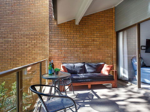 Oceanside 13 - Accommodation ACT 2