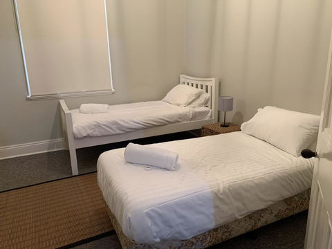 Old Sergeants Quarters - Accommodation ACT 1