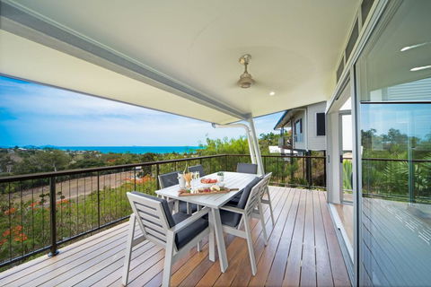 Oleander Holiday Home - Airlie Beach - Accommodation ACT 1