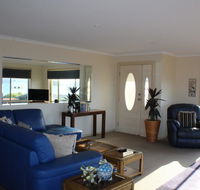 On Casey's - Accommodation ACT