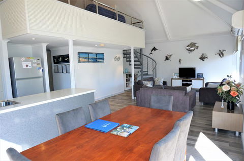 Osprey Holiday Village Unit 121 - Fantastic 3 Bedroom Holiday Villa With A Pool In The Complex - Accommodation ACT 0